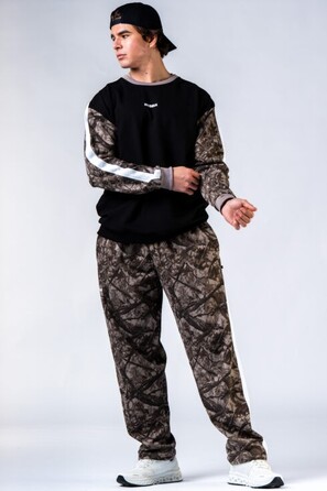 Світшот Nebbia Relaxed Sweatshirt POWER Light Brown Camo 903