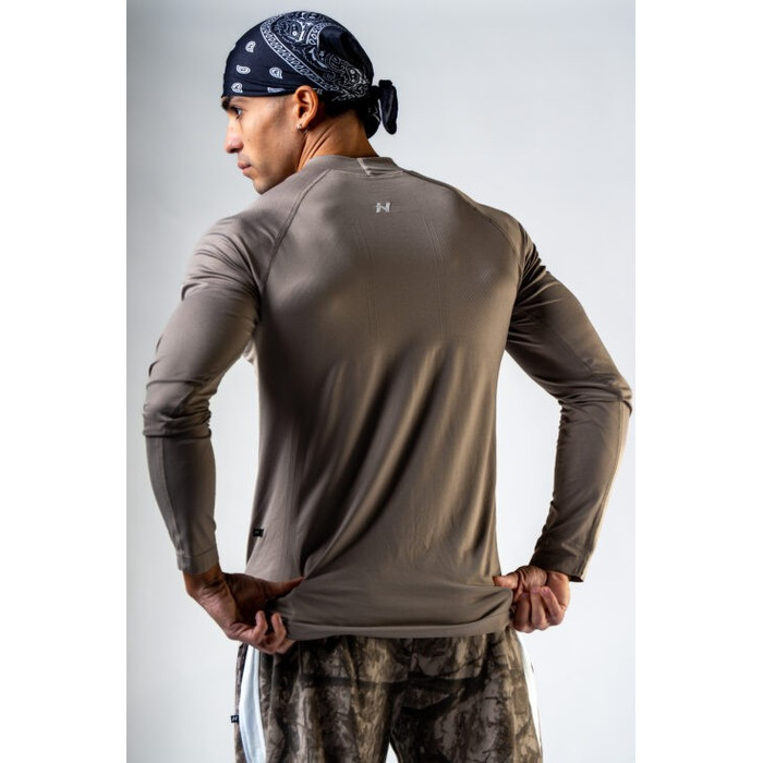Лонгслів чоловічий Nebbia Seamless Long-Sleeve Top POWER Light Brown ASH 901
