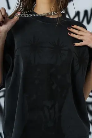 Футболка NEBBIA x Sexsdreams Women’s Oversized Tee Black 813