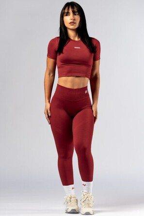 Топ Nebbia Seamless Short-Sleeve Top POWER Red 891