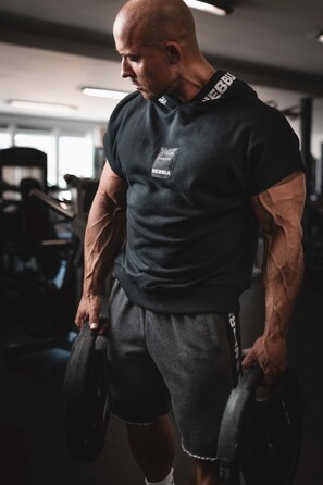 Безрукавка Nebbia NO LIMITS Rag Top with a Hoodie Black 175