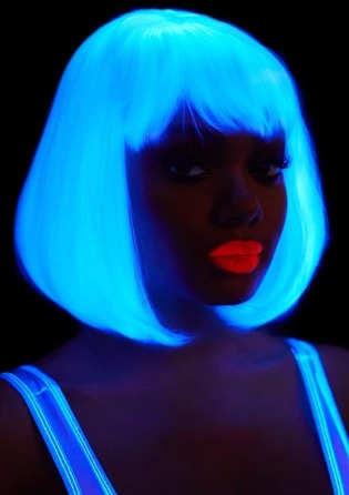 Коротка натуральна перука Leg Avenue 33см, що світиться