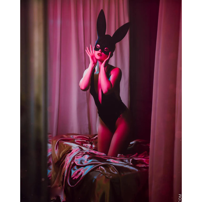 Блискуча маска кролика Leg Avenue Glitter masquerade rabbit mask O/S