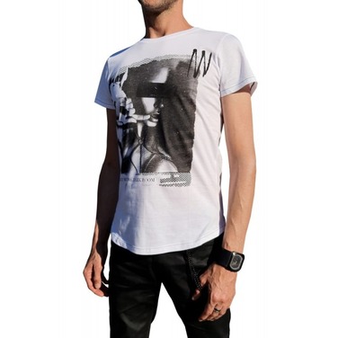 Мужская футболка с принтом «Dark room» Demoniq TSHRB001 белая, XL