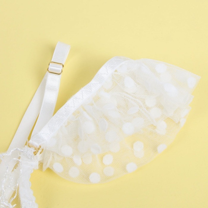 Комплект белья Star Night лиф, пояс для чулок и трусики, белый, S