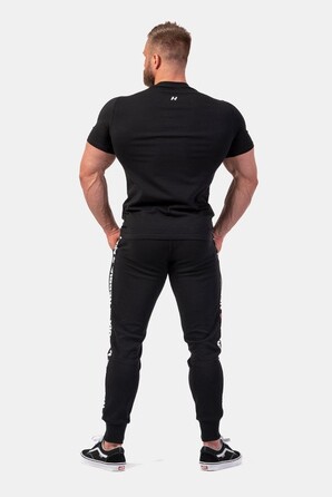 ФУТБОЛКА VERTICAL LOGO NEBBIA T-SHIRT BLACK 293